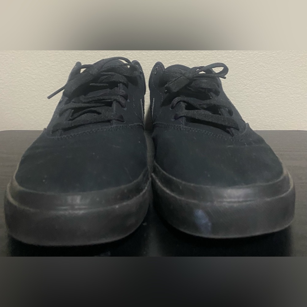 🔥Nike SBs Black used men’s sneaker- size 11 - Picture 4 of 12
